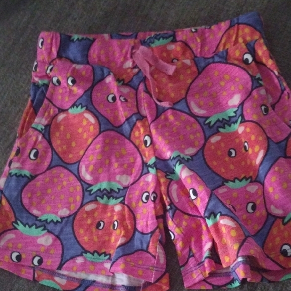 Spotted Zebra Other - Strawberry Print Shorts